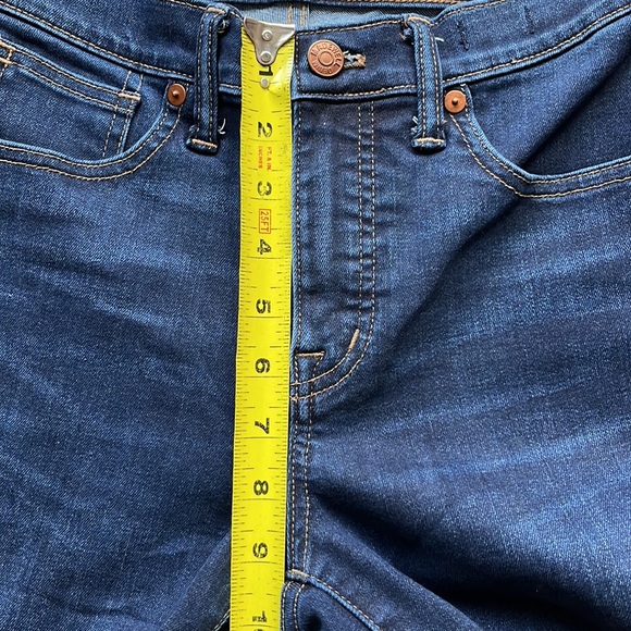 Madewell High Rise Skinny Jeans - Picture 12 of 14